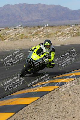 media/Mar-12-2023-SoCal Trackdays (Sun) [[d4c8249724]]/Turn 4 Inside (1040am)/